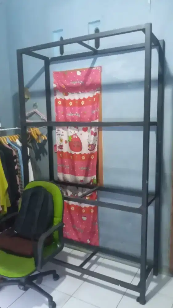 Rak besi akuarium