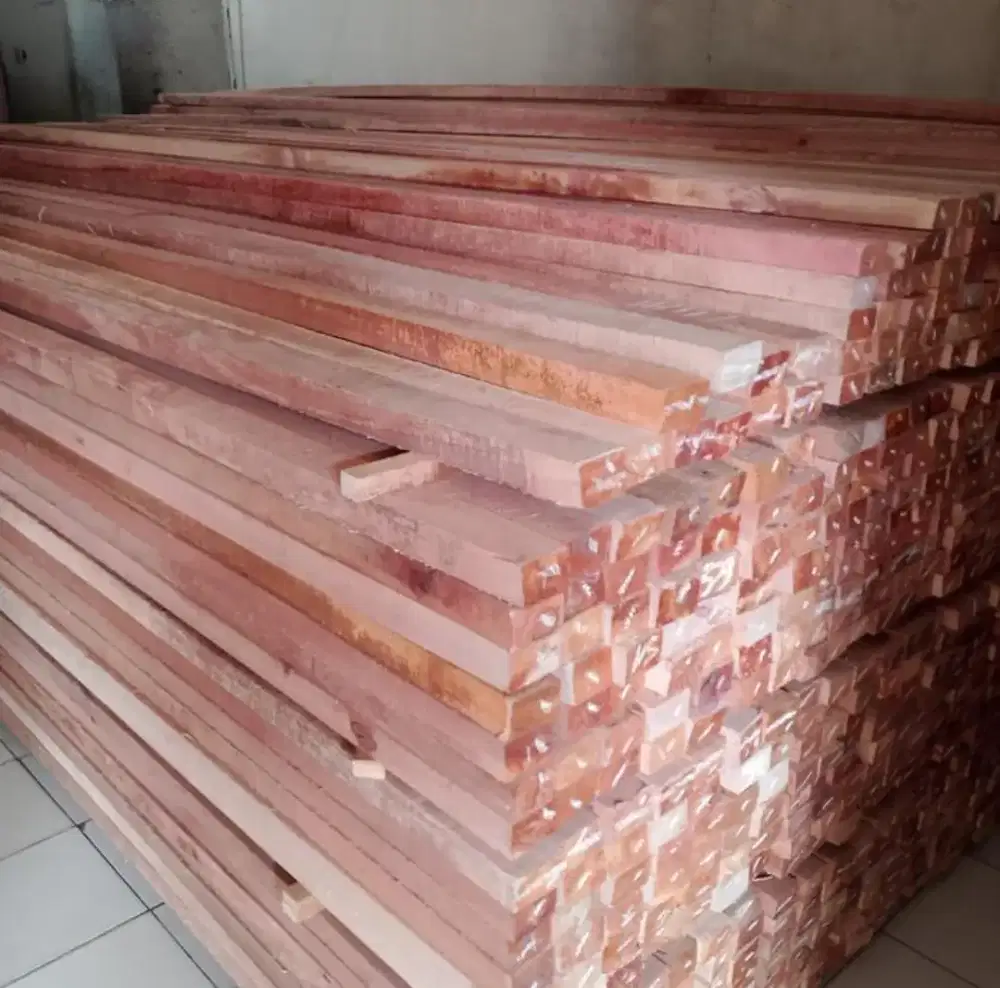Jual bambu,kaso, triplek, papan dll