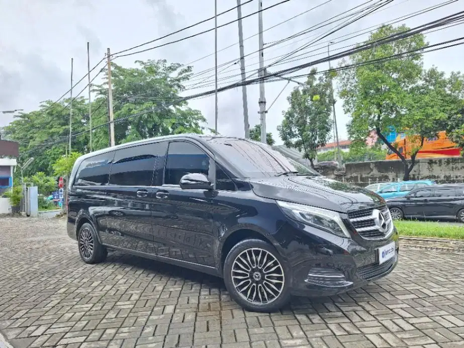 DP 5% Mercedes-Benz V250 2.0 Bensin-AT 2021 GSL