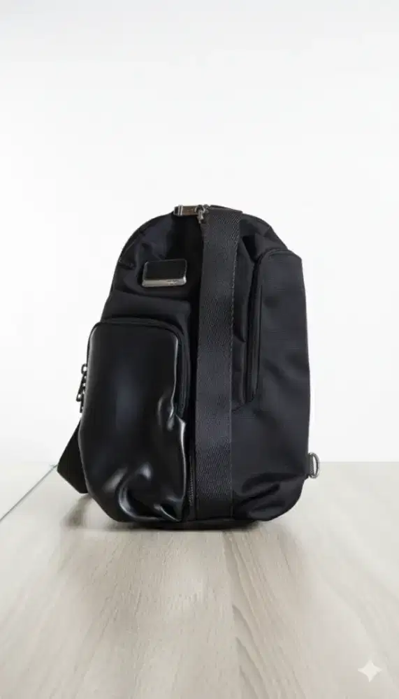 TUMI ALVA BRAVO LEATHER SLING BAG PREMIUM