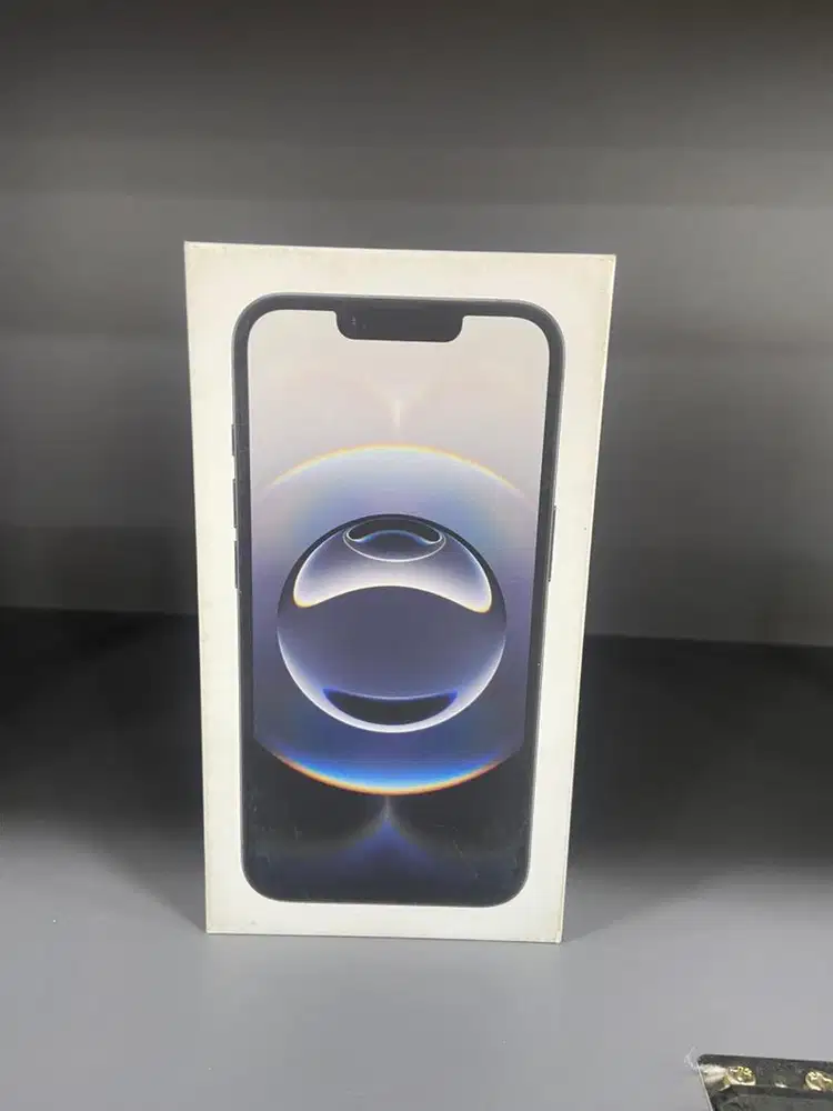 IPhone 16e 128GB iBox