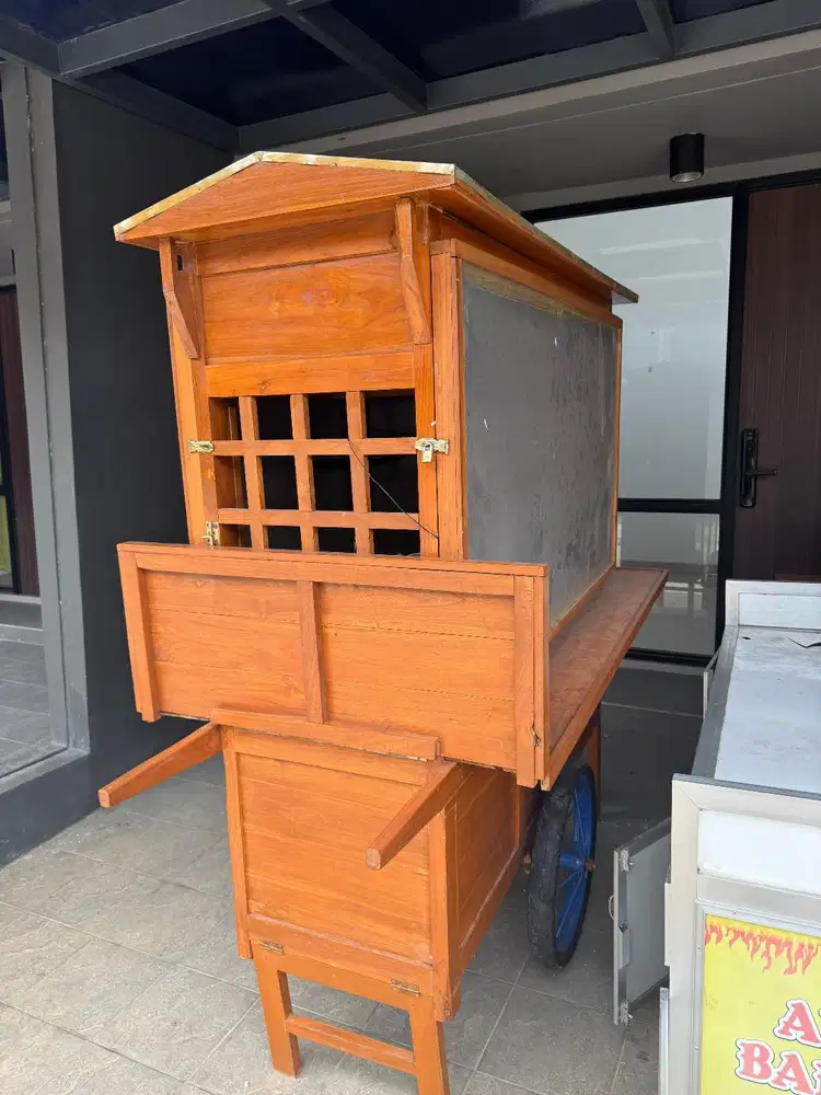 Gerobak Jualan Kayu Jati