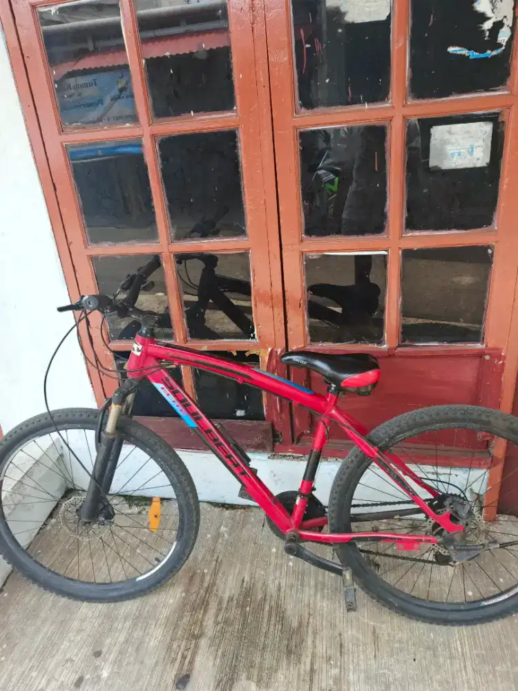 SEPEDA MTB GENIO