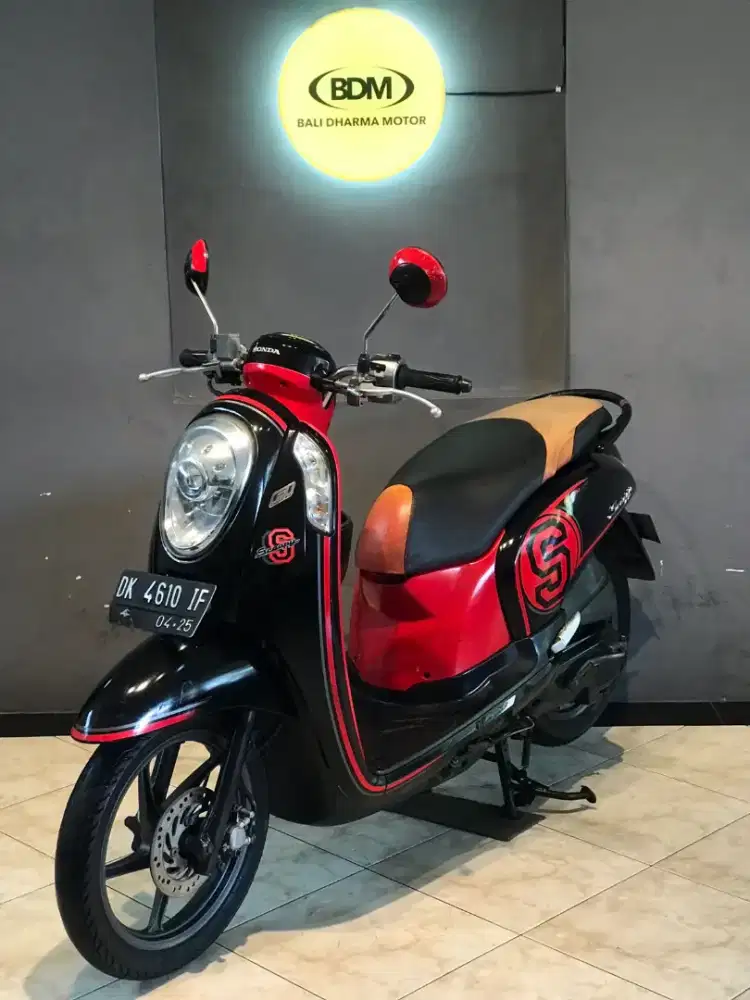 Honda Scoopy Fi Tahun 2015 pajak off1x surat lengkap/Bali Dharma Motor