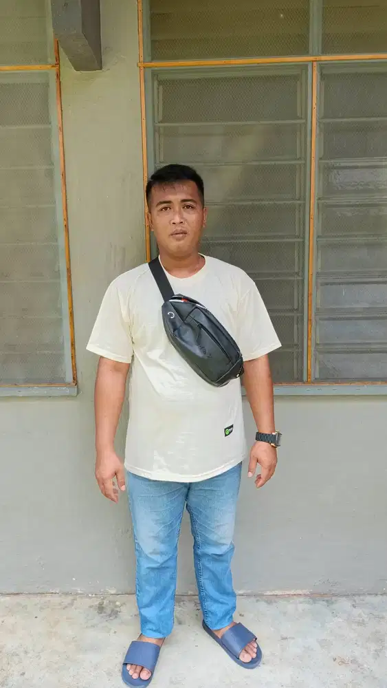 Mencari lowongan pekerjaan driver pribadi