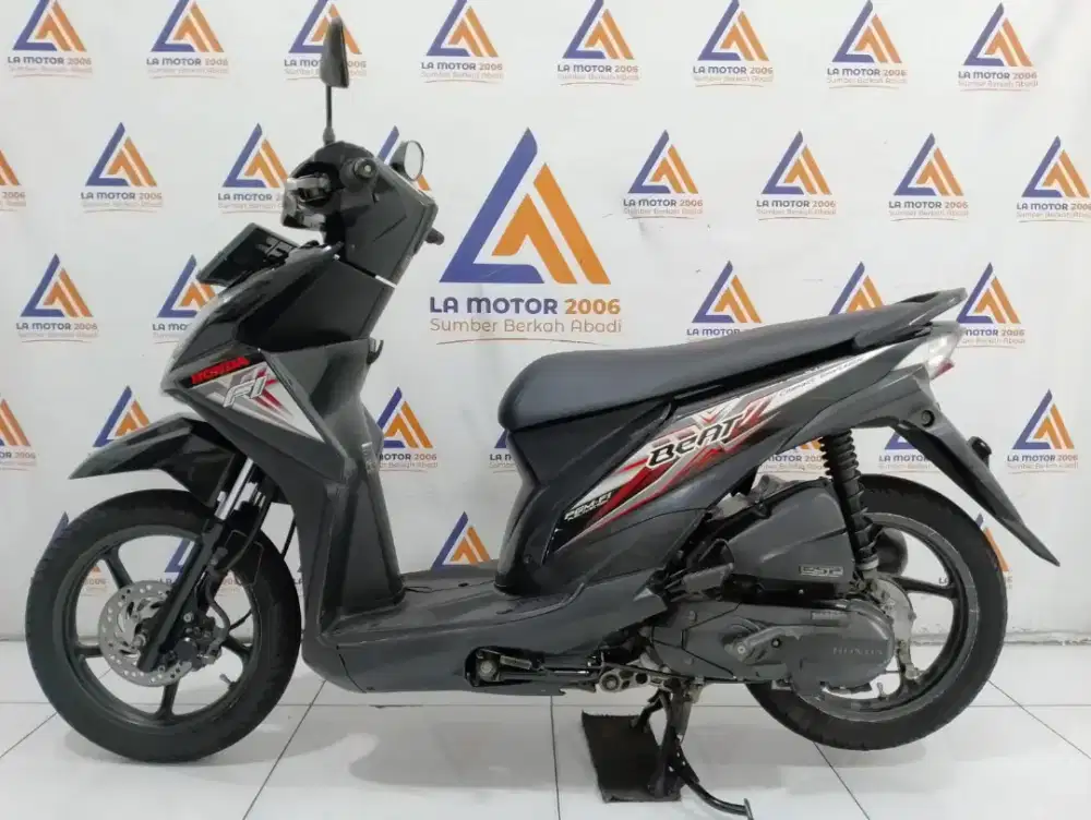 YAMAHA NMAX ABS CONNECTED THN 2022 (SPAYLATER/CC/KREDIT)