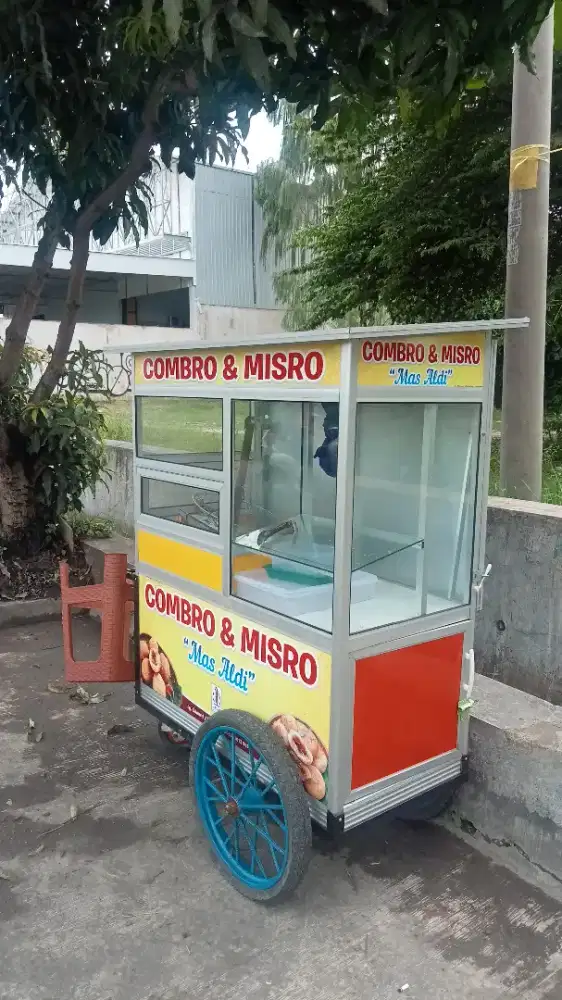Grobak dorong alumunium