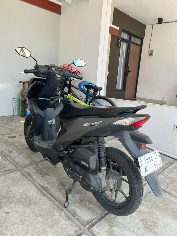 Honda BeAT eSP 2023 – Kondisi Mulus, Irit, Surat Lengkap