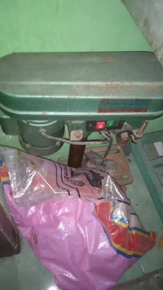 mesin bor duduk