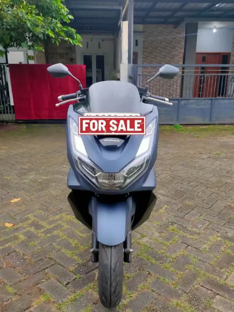 Honda PCX 160 Tahun 2023