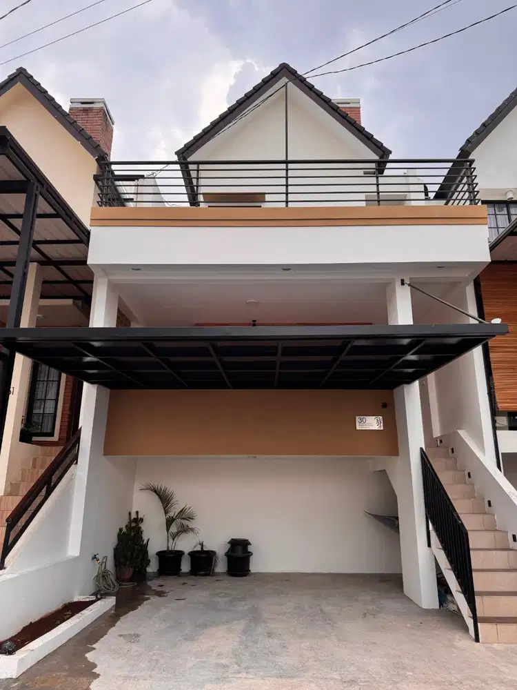 DIKONTRAKKAN RUMAH BARU Cluster nyaman, dekat pusat kota