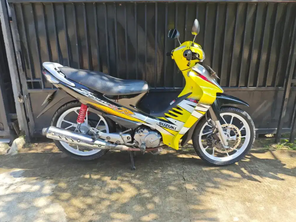 Suzuki shogun 125 R