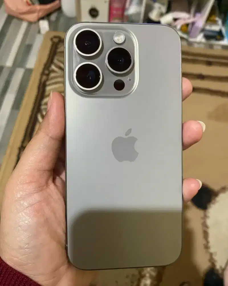 iPhone 15 pro 128 iBox
