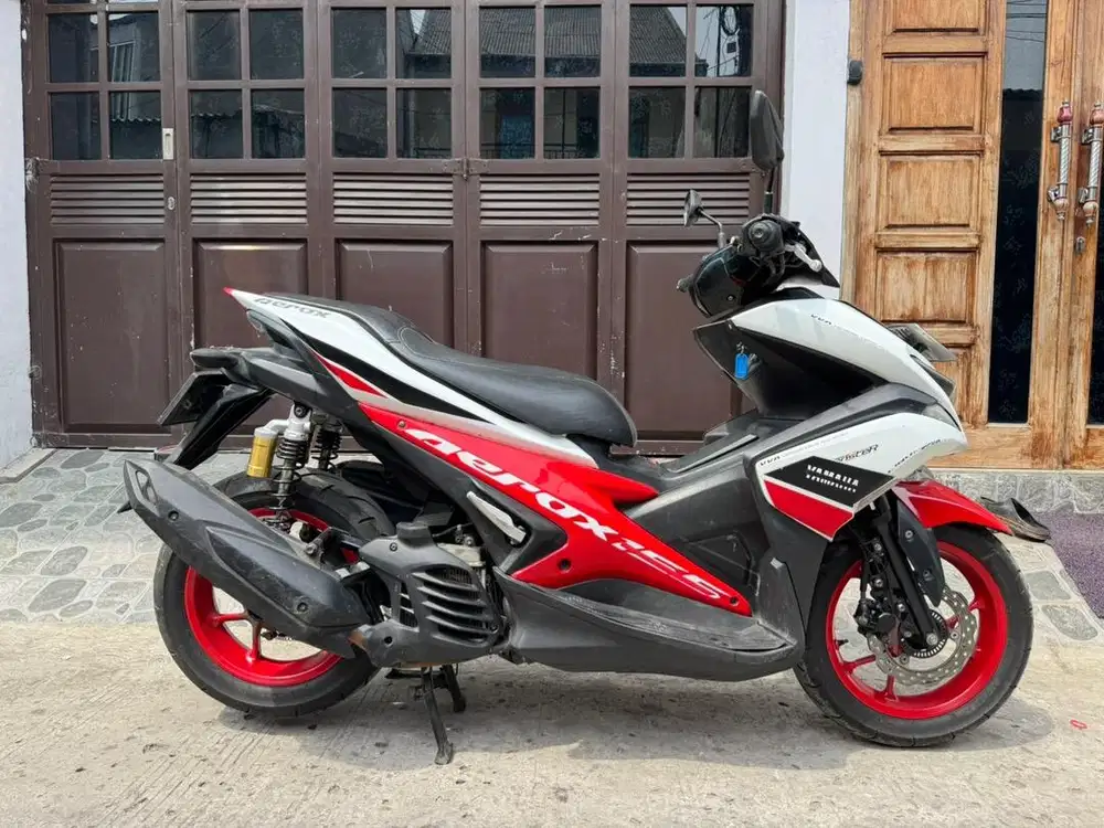 Yamaha Aerox SE thun 2020 pajak panjang mesin halus jozz siap gas gan.