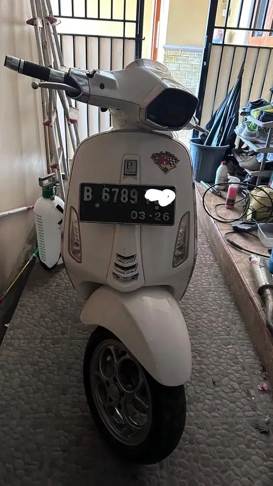 vespa sprint iget 150 abs 2021