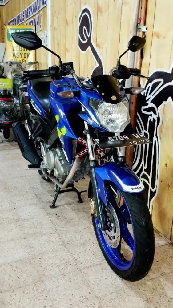 NEW VIXION ADV.