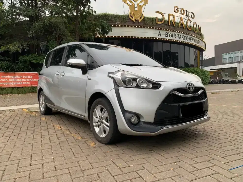 SIAP PAKAI!! TOYOTA SIENTA G MT MANUAL 2019 SILVER