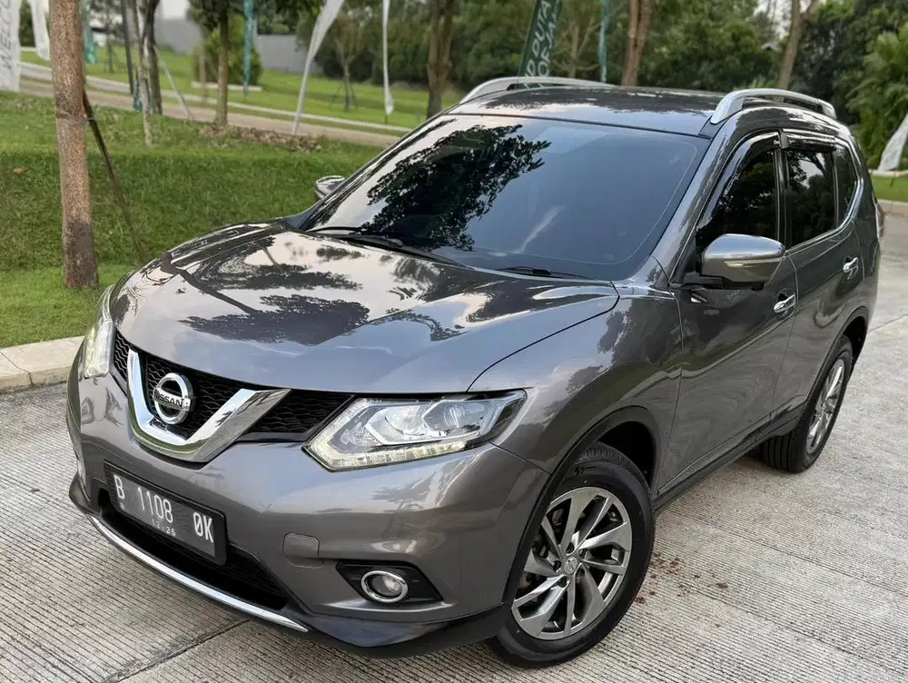 Nissan X-Trail 2.5 AT 2015