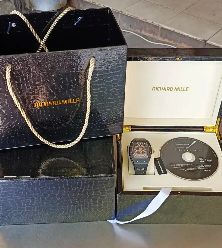 RM RICHARD MILLE SAMURAI SWISS