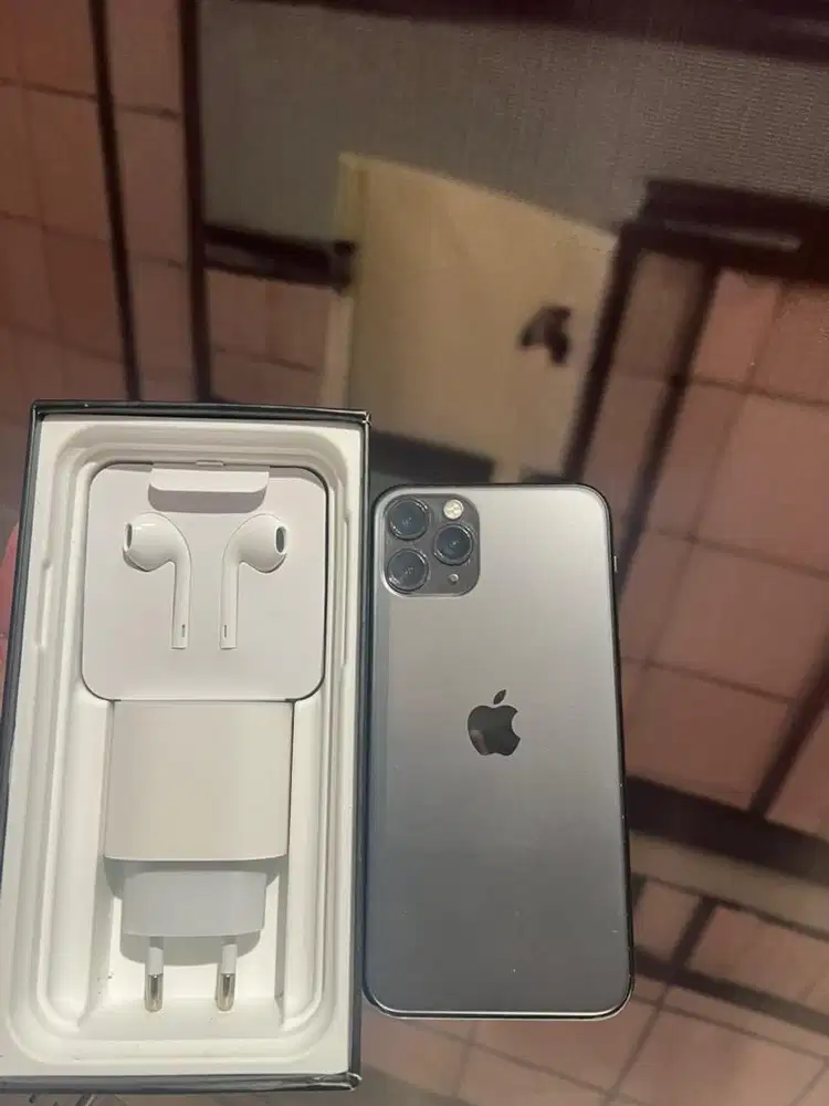 iphone 11 pro max 256gb tau kan baru
