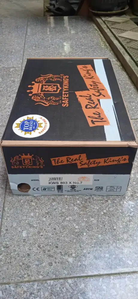 Safety shoes kings