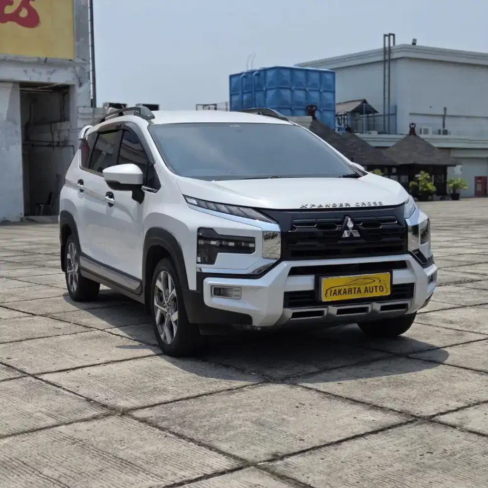 [KM 40RB] XPANDER 2022 NEW CROSS PREMIUM PACKAGE GARANSI KM ASLI 2023