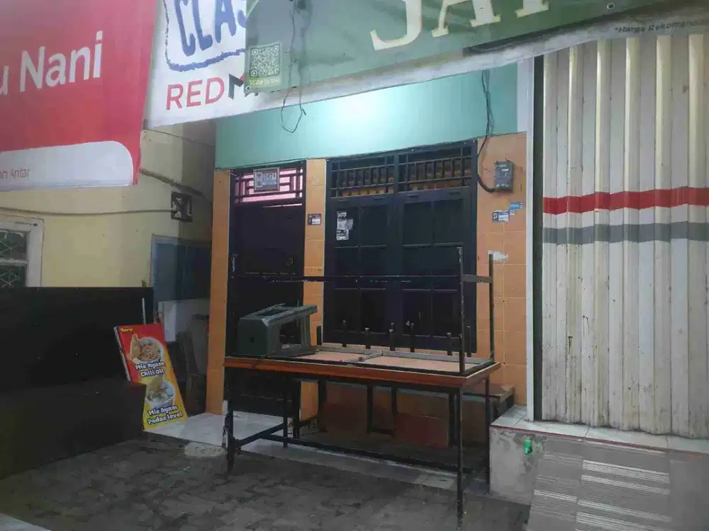 ruko dan kontrakan secondary di gang kramat, strategis selangkah ke LRT
