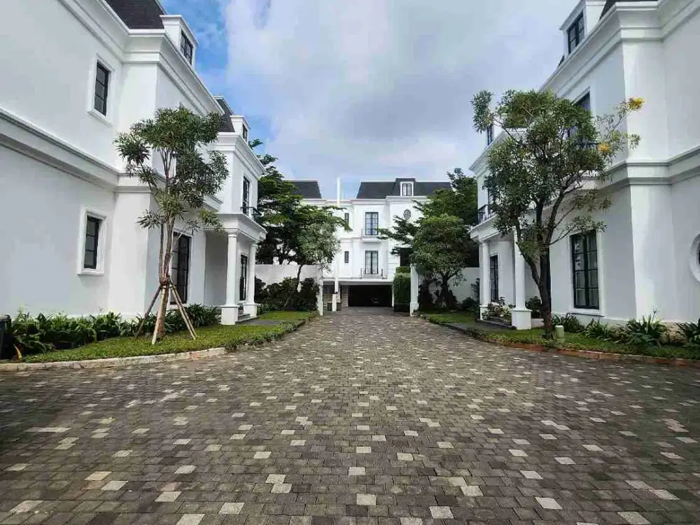 rumah baru Clasik di Cilandak Jakarta Selatan