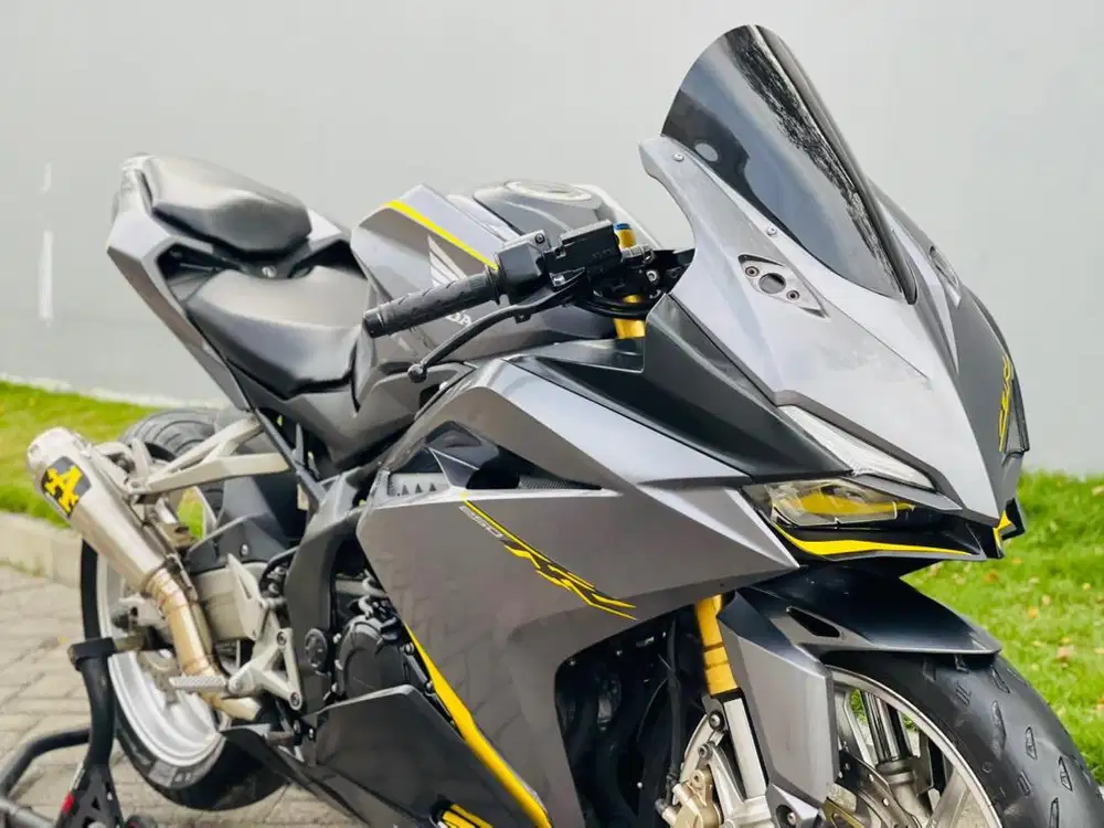 Honda cbr250rr 2017 abs plat L cbr250 rr cbr 250rr cbr 250 rr grey