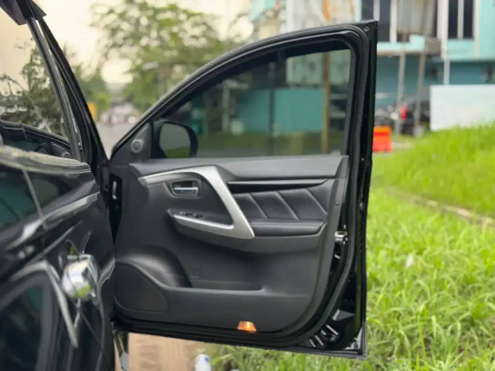 Pajero Dakar AT 2019 Hitam Metalik SERVICE RECORDS