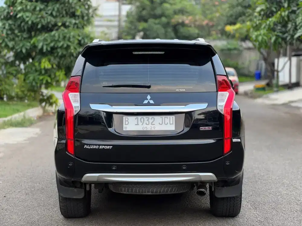 Pajero Dakar AT 2019 Hitam Metalik SERVICE RECORDS