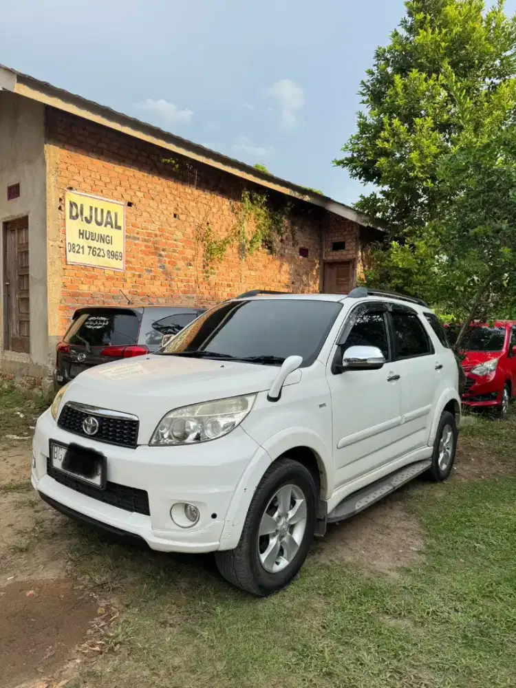 Toyota rush 2013 manual