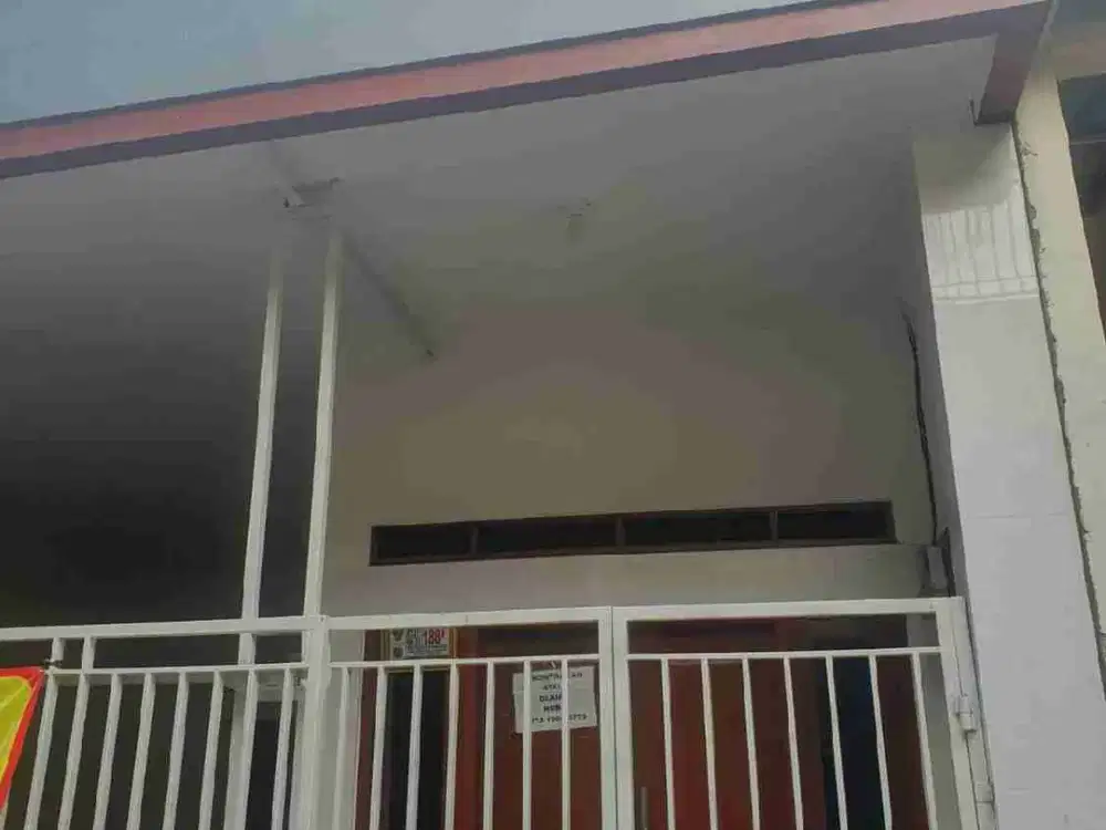 Rumah secondary, murah dan strategis di daerah ciracas