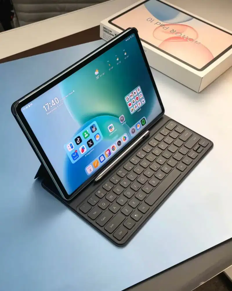 Honor pad 10 8+8/256gb