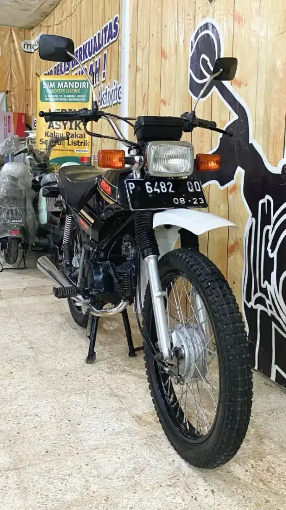 WIN 100 1984 (PAJAK OFF SEJAK 2023)