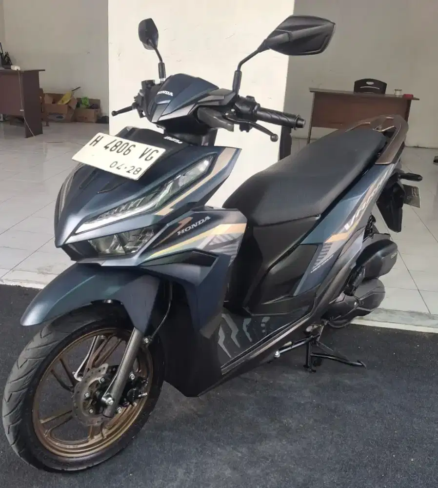 Vario Iss 125 Tahun 2023