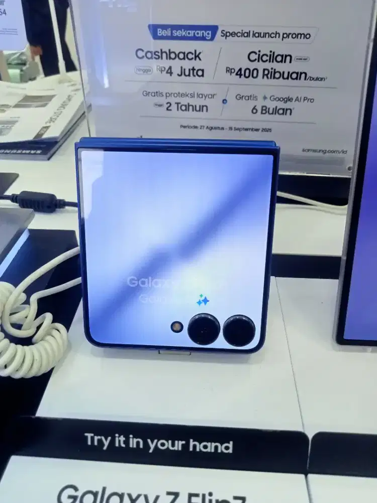 Samsung galaxy Zfilp7