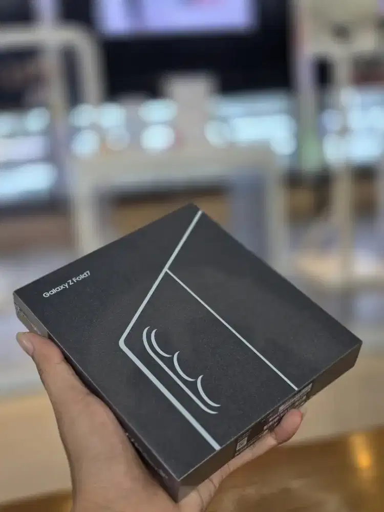 SAMSUNG GALAXY Z FOLD 7 512 GB GARANSI RESMI BONUS KARTU INDOSAT