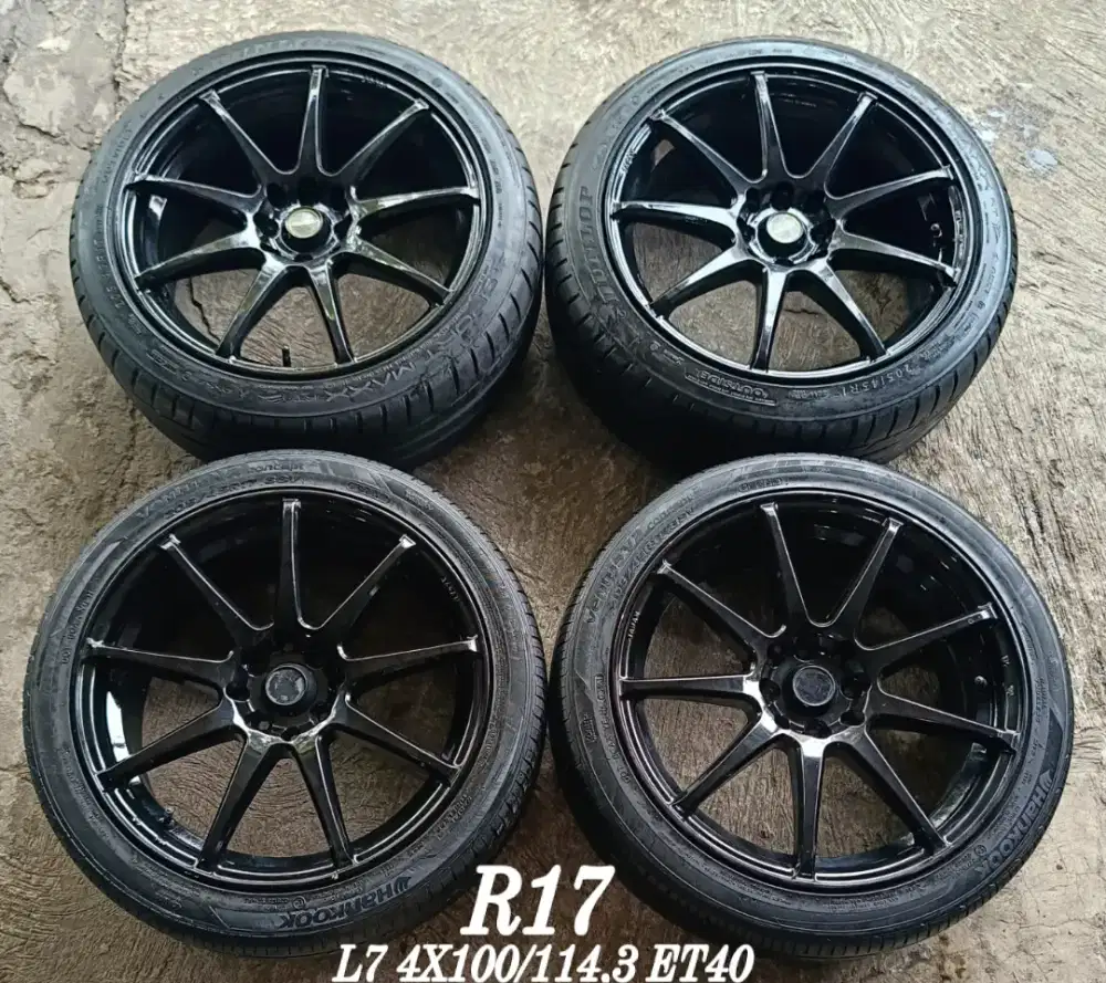 Jual velg + ban vossen r17 4x100 4x114,3 avanza xenia livina dll