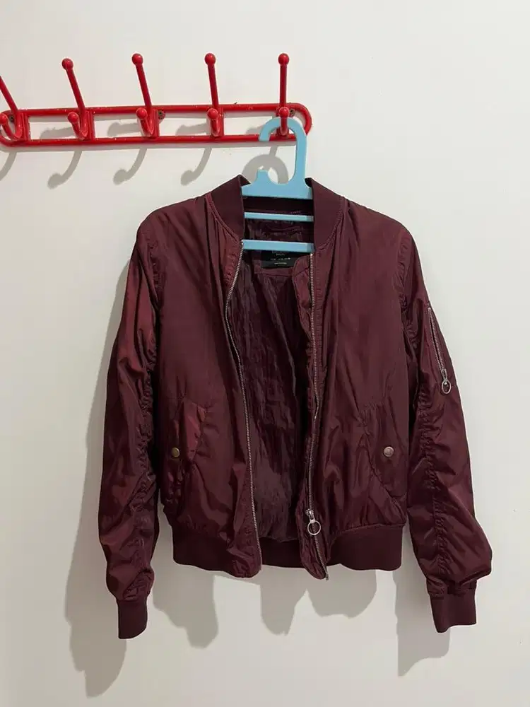 JAKET BOMBER BERSHKA