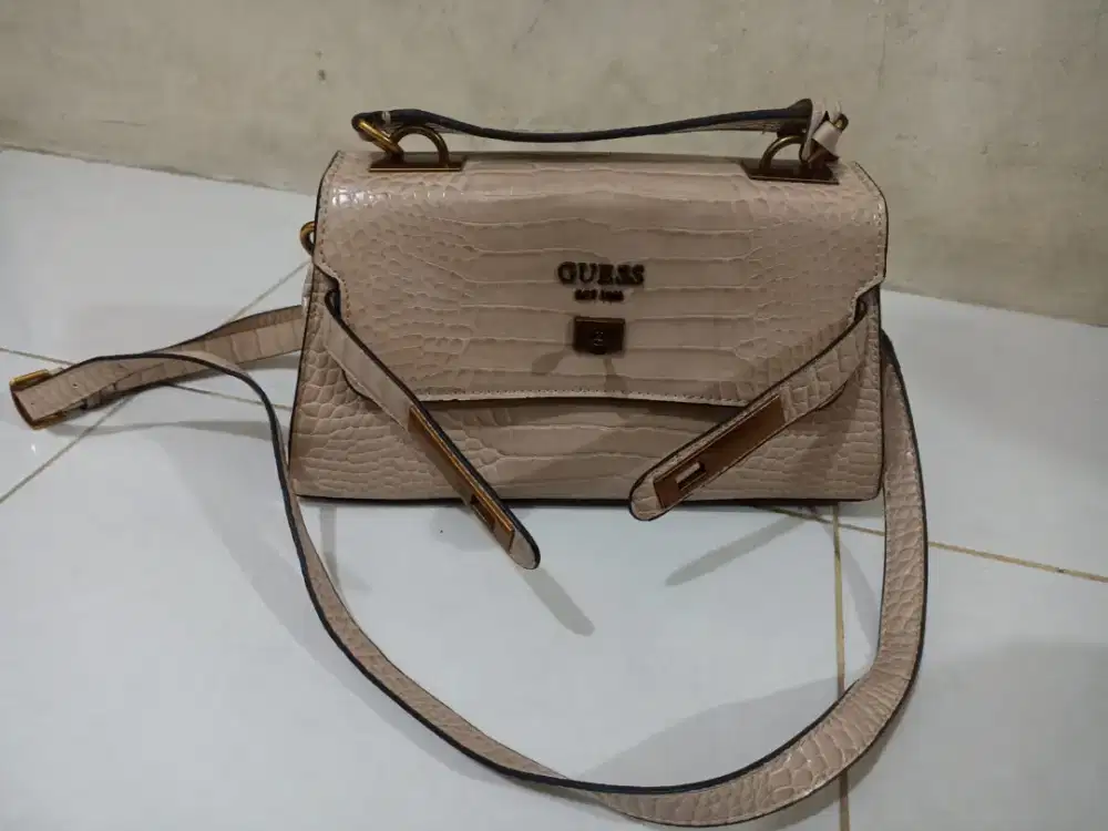 Tas guess ori jual