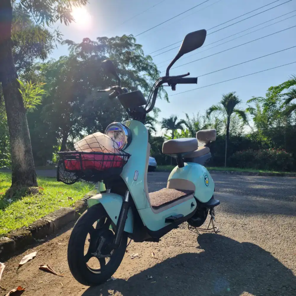 Dijual Sepeda Listrik R7 Uwinfly Bekas Siap Pakai, Baterai Baru Ganti!