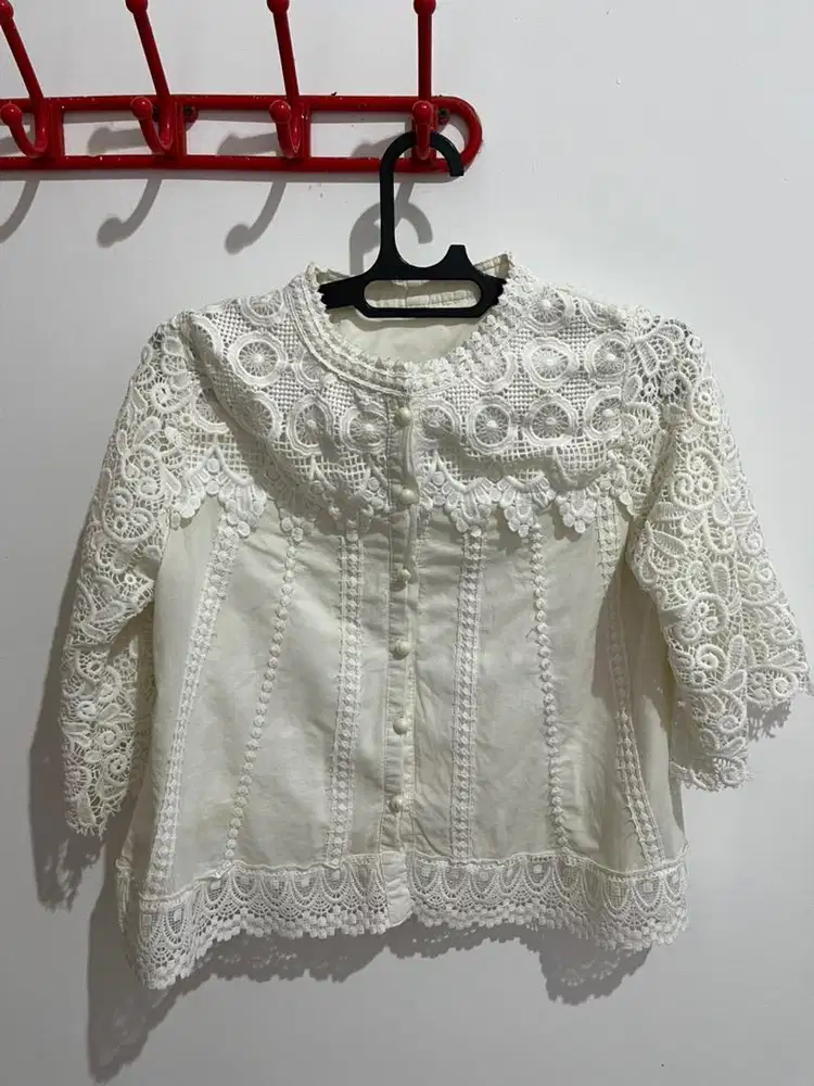 DRESS DAN ATASAN WANITA