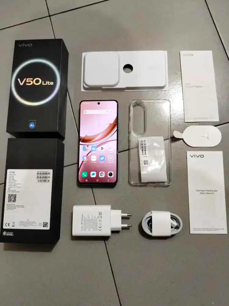 Vivo V50 lite 8/128 gb
