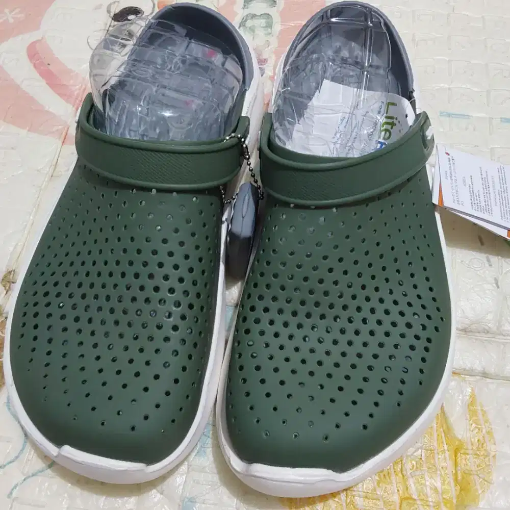 Sandal crocs ori lote ride size 8