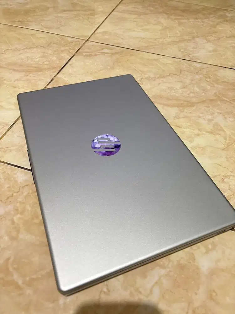 LAPTOP HP AMD RYZEN 3