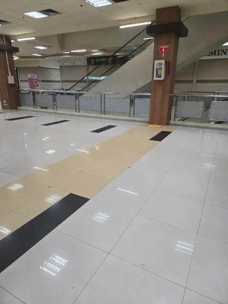 Jaga toko dan serabutan