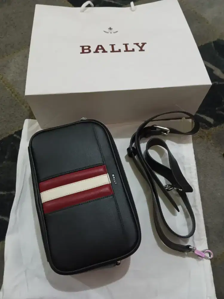 Tas selempang Bally orignal limited