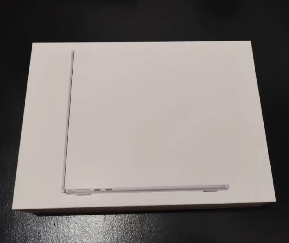 Laptop Apple MacBook Air M4 13inci BARRU