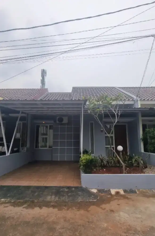Rumah di Trevista Serua. Rp. 30.000.000/tahun